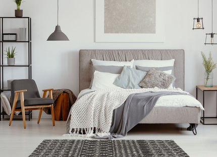 Moroccan Dark Grey Shaggy Rug | 1040