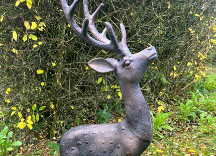 Medium Stag and Doe Garden Sculpture Set – 41–81cm, Antique Bronze