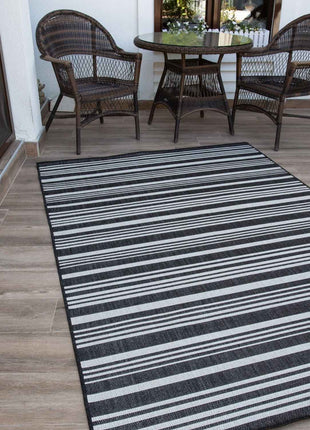 Ecology Outdoor Rug Black | 300bl