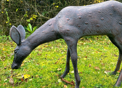 Large Stag and Doe Garden Sculpture Set – 47–92cm, Antique Bronze