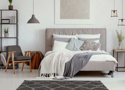 Moroccan Dark Grey Shaggy Rug | 840
