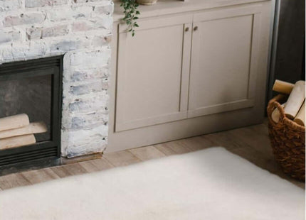 Luxury White Faux Fur Rug