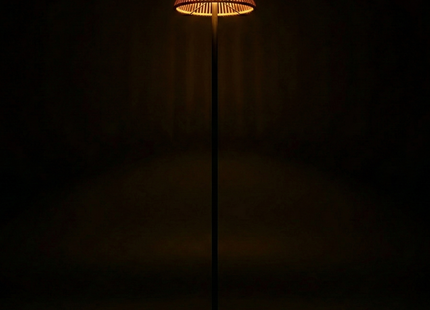 Zoluna SOFIE Solar Floor Lamp