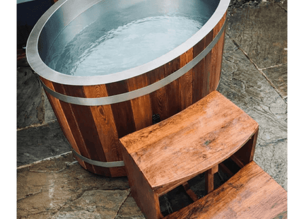 KOVE Oval Cedar Ice Bath – Reclined Cold Plunge